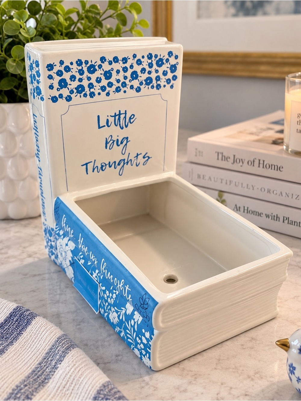 Draper James Bookstack Planter Little Big Thoughts Blue White Ceramic RARE